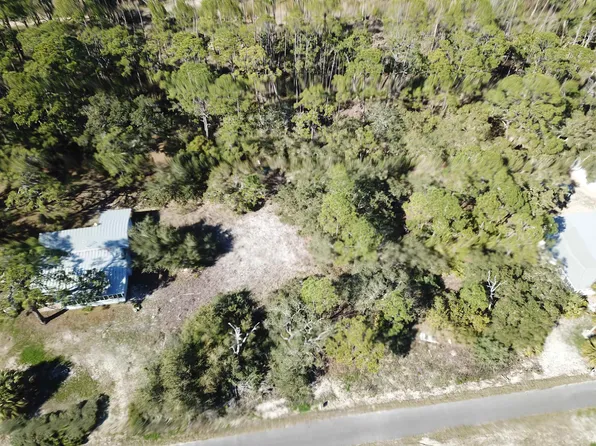 1258 Alligator Dr, Alligator Pt, FL 32346