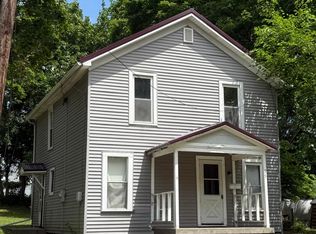93 Howder St, Hillsdale, MI 49242