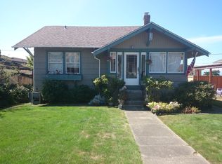 5647 46th Ave SW, Seattle, WA 98136