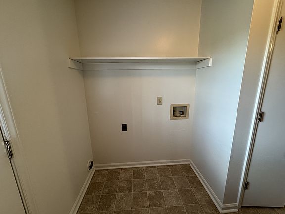 2nd image of 705 Patton Cir #11290188