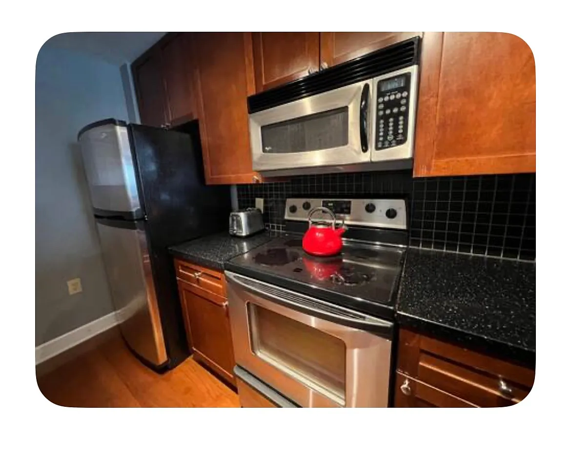 Building Photo - 230 E Ponce De Leon Ave #326