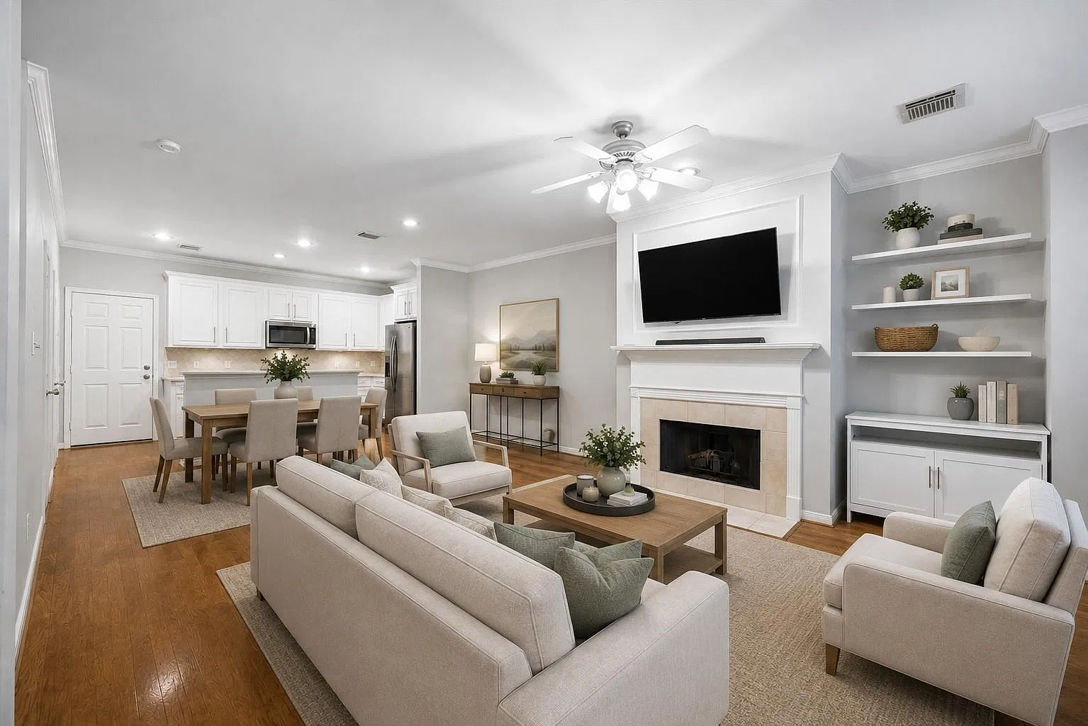2 bed, 2.5 bath, 1768 sqft, $2,600 — Photo 4
