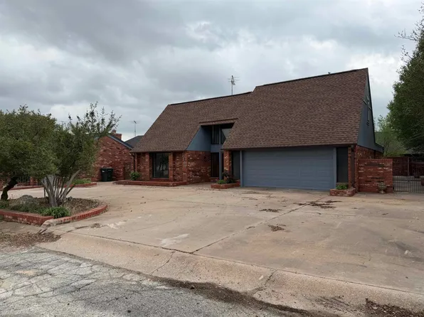 2125 Camelot Dr, Enid, OK 73703