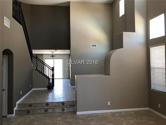 4th image of 8771 Lost Forest St