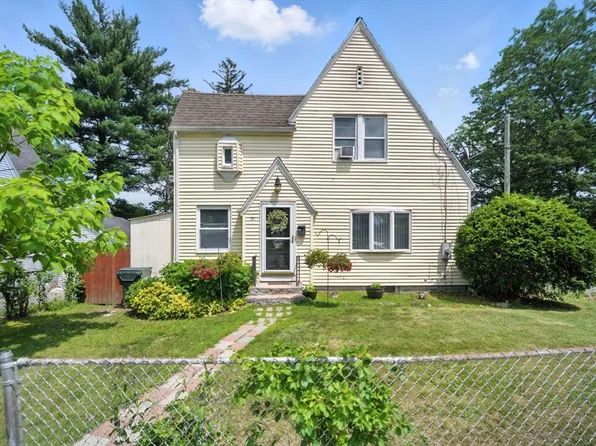 91 Braddock St, Springfield, MA 01109