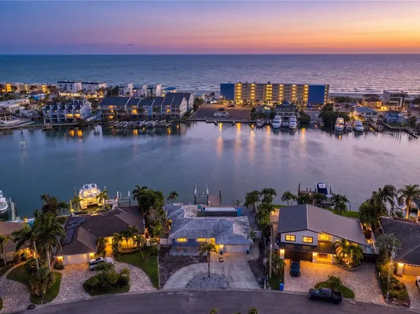 10038 S Yacht Club Dr, Treasure Island, FL 33706