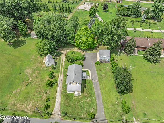 5th image of 438 Brickyard Road