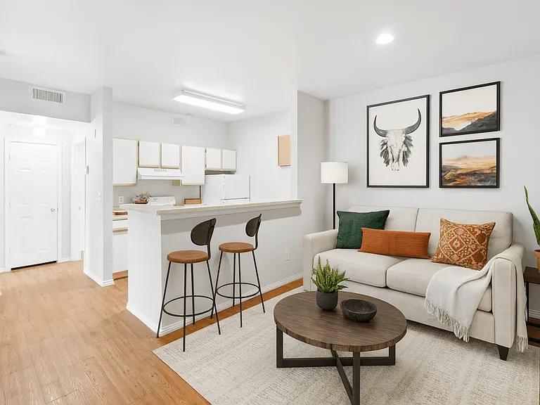 Apex Apartments — Photo 15
