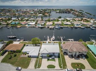 5533 Leeward Ln, New Port Richey, FL 34652