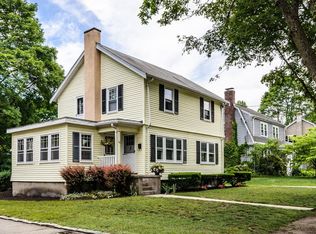 40 Wedgewood Rd, Newton, MA 02465