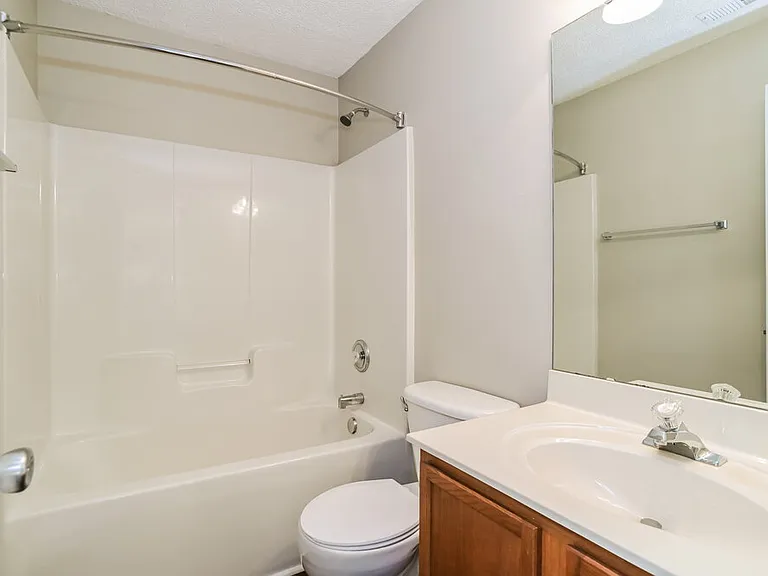 604 Overlook Rd — Photo 15