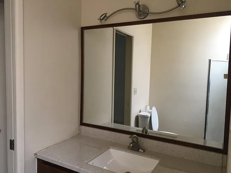 1165 N Tracy Ave — Photo 18