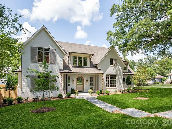 2nd image of 237 N Canterbury Rd