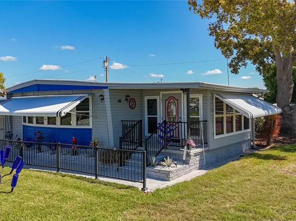 32 William Penn Way #1, Palm Harbor, FL 34684
