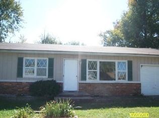 3232 W Latoka St, Springfield, MO 65807