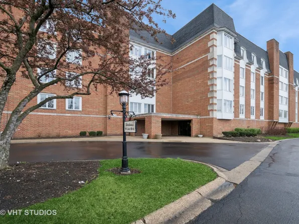 50 Lake Blvd APT 636, Buffalo Grove, IL 60089
