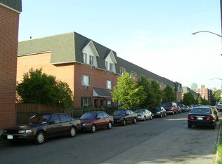 3315 13th St, Long Island City, NY 11106