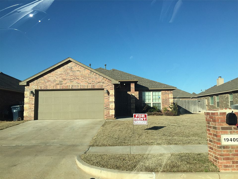1st image of 19409 Candleberry Dr