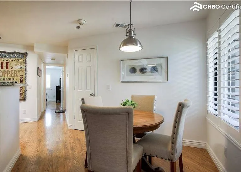 Dining area off the Kitchen