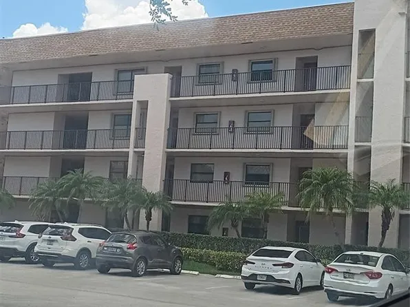 10145 Sunrise Lakes Boulevard #405, Sunrise, FL 33322