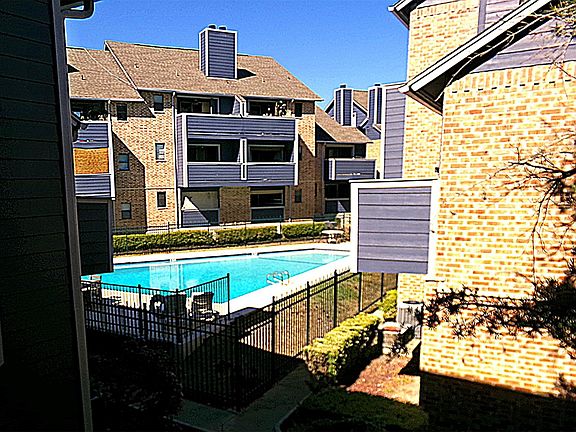 4th image of 2500 Burleson Rd APT 615