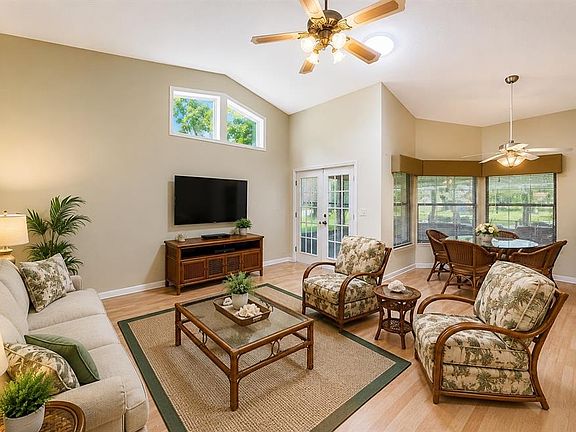 4th image of 11805 LOBLOLLY PINE DRIVE
