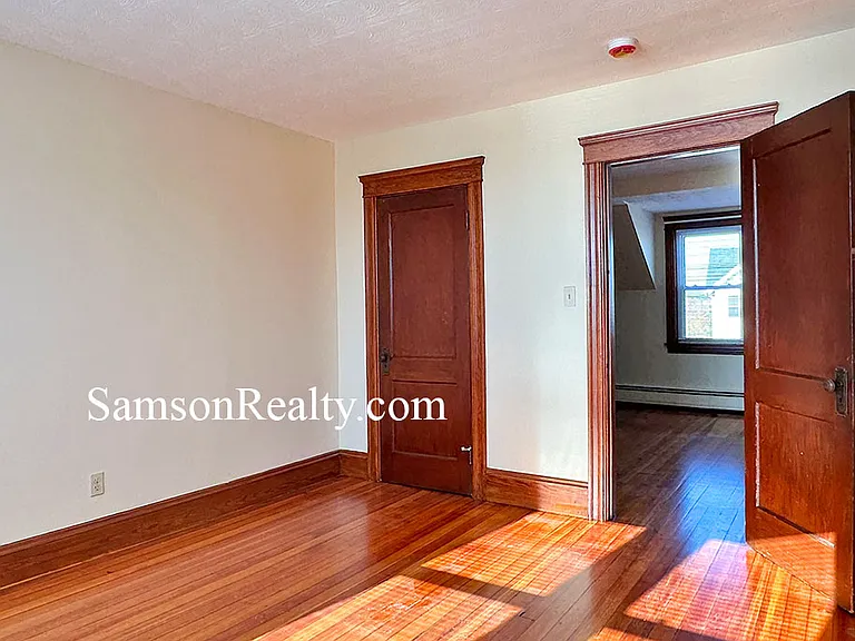 610 Pawtucket Ave #3 — Photo 10
