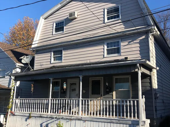 15 Spring St, Hanover Township, PA 18706