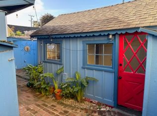 220 17th St APT B, Pacific Grove, CA 93950