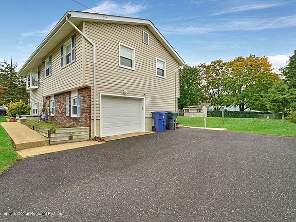 3rd image of 377 Cokes Dr