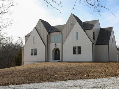 26103 E Blue Mills Rd, Independence, MO, 64058