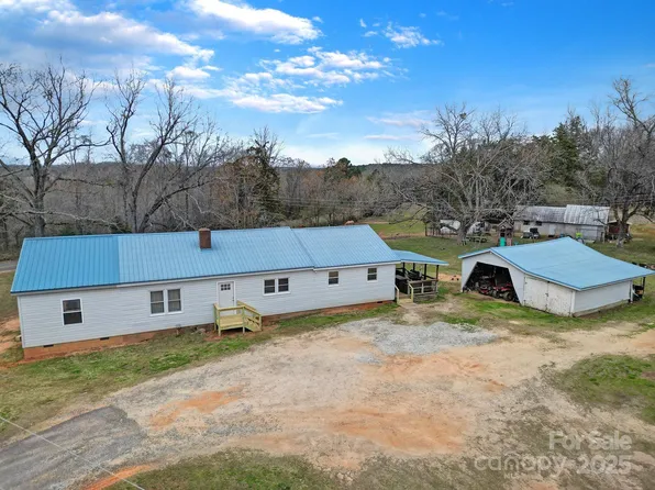 836 Love Rd, Blackstock, SC 29014