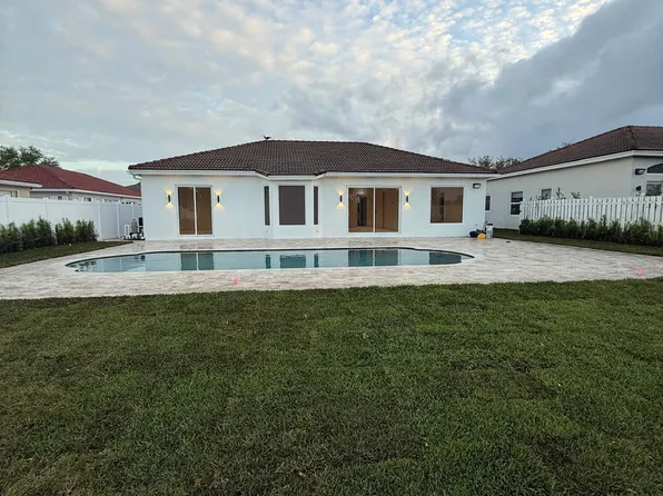 3244 SW 53rd Court, Hollywood, FL 33312