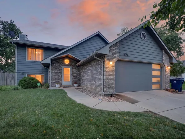 11850 W Neville Ct, Wichita, KS 67205