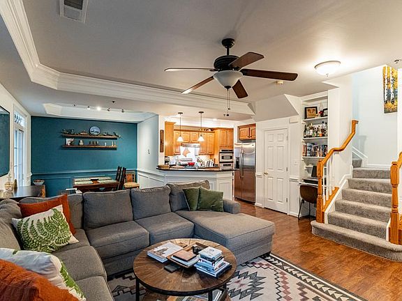 4th image of 3542 Huntley Manor Ln #135A