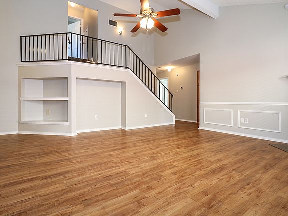 2nd image of 2208 Woodland Oaks Dr