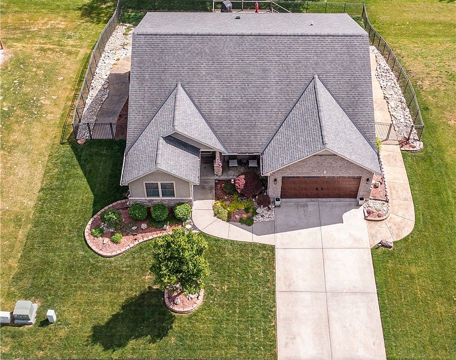 1st image of 1331 Peregrine Way