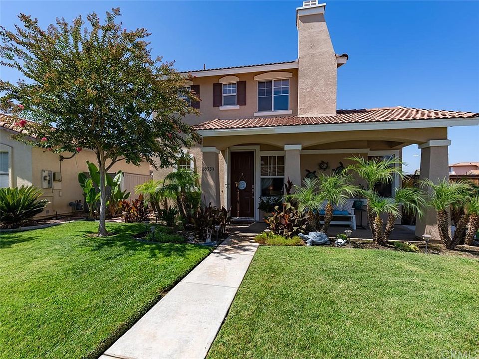 1st image of 39533 Warbler Dr