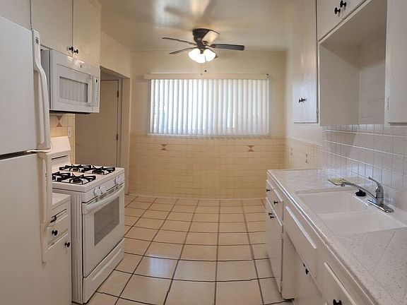 5th image of 4355 Texas St APT B