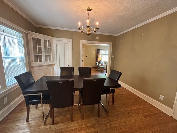5th image of 1239 Hathaway Ave