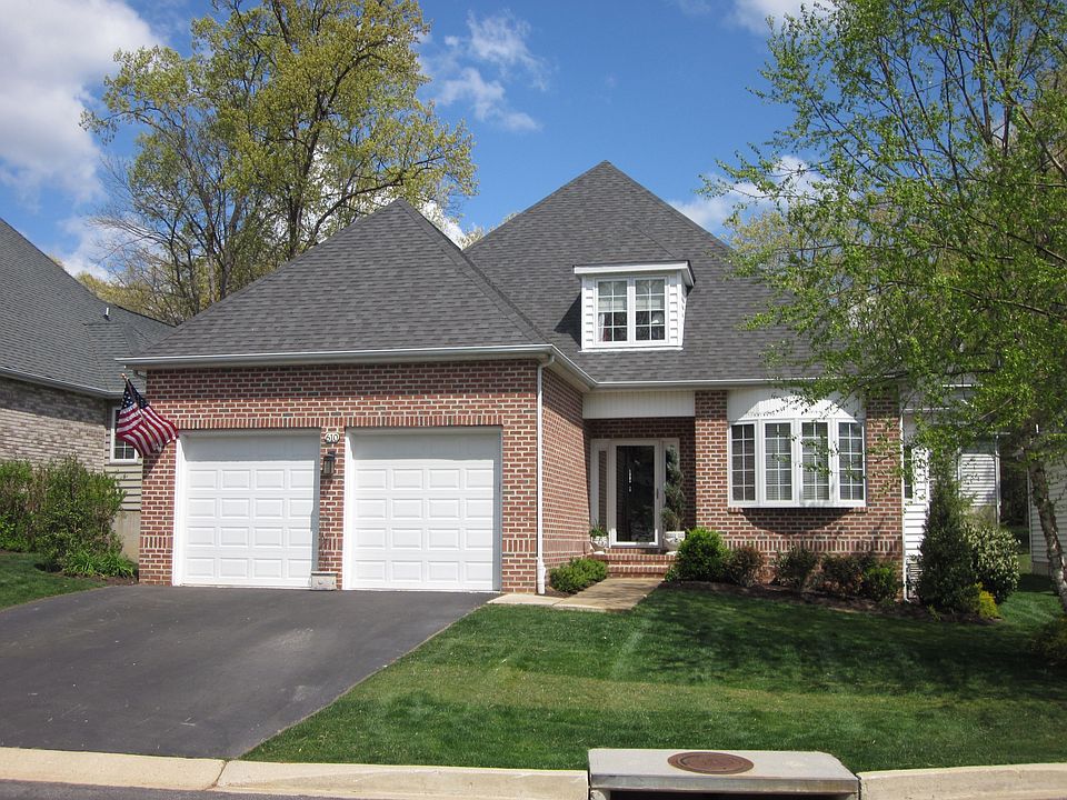 3 level, 3,395 square foot single family home.  4 bedroom and 3.5 baths