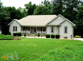 185 Otara Woods Dr, Newnan, GA