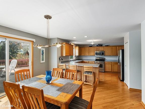 2nd image of 25505 Cinnamon Cir