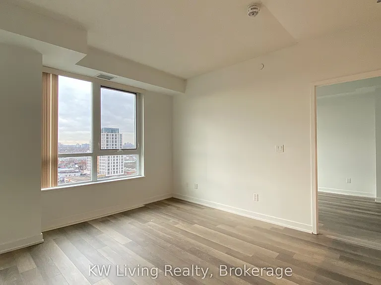 181 Huron St #1404 — Photo 3