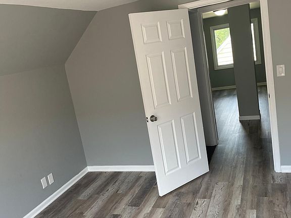 3rd image of 17107 Oakwood Ave #1