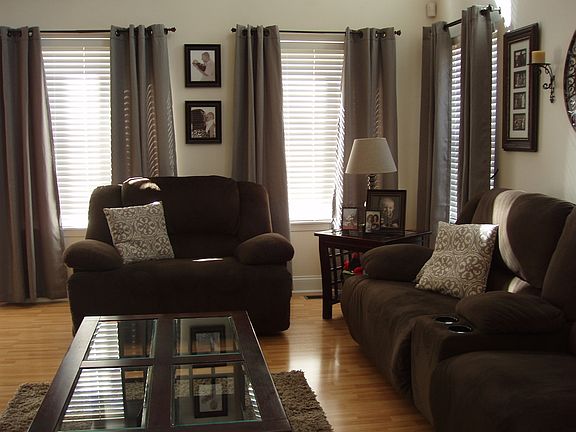 4th image of 1505 Meadowsedge Ln