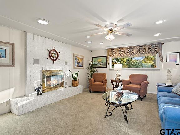 5th image of 20673 Post Oak Dr