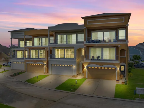 11434 Ketch Ct, Willis, TX 77318