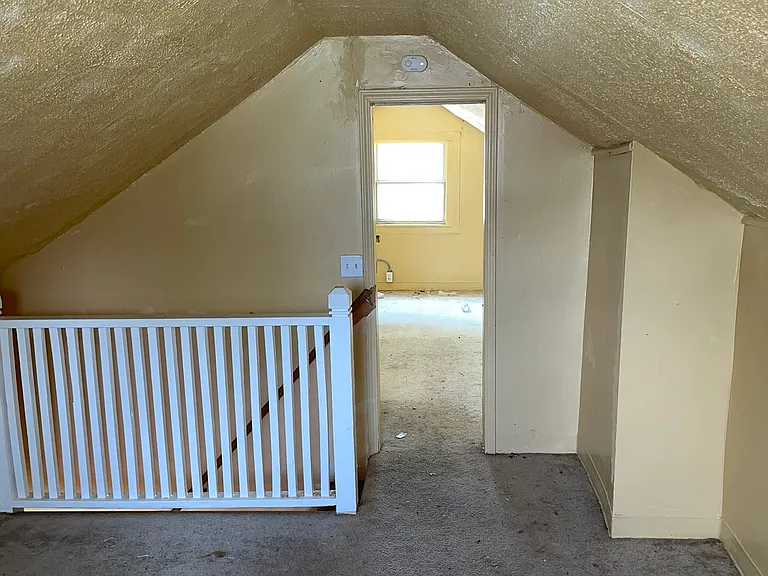 5811 Helen Ave — Photo 12