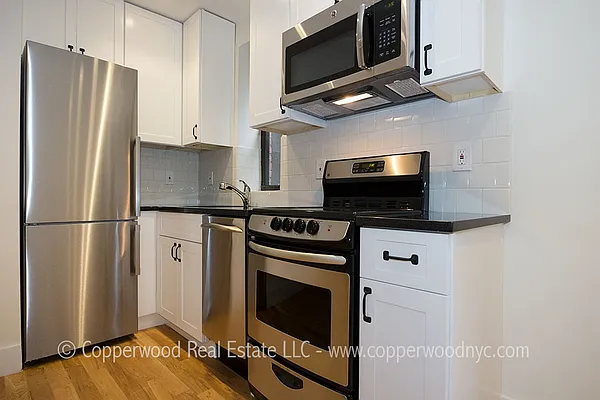 Rented by Copperwood Real Estate | media 2